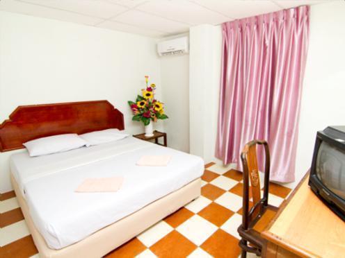 Silverwood Inn Miri Exterior foto